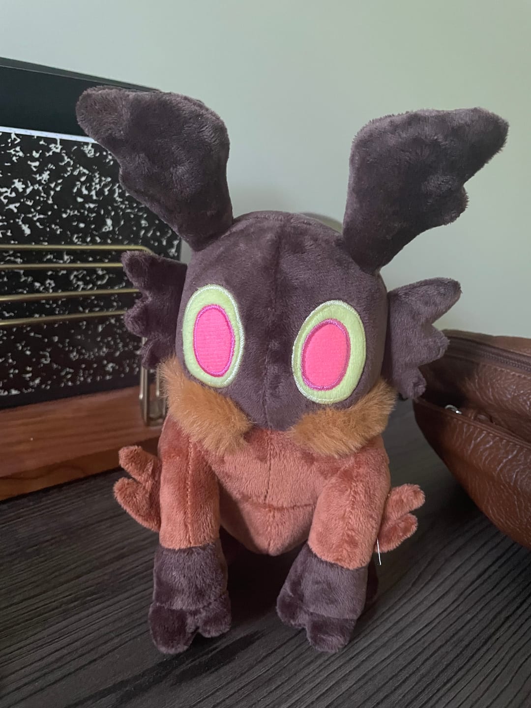 Customer photo review of Rain World - Brown Scavenger Plush