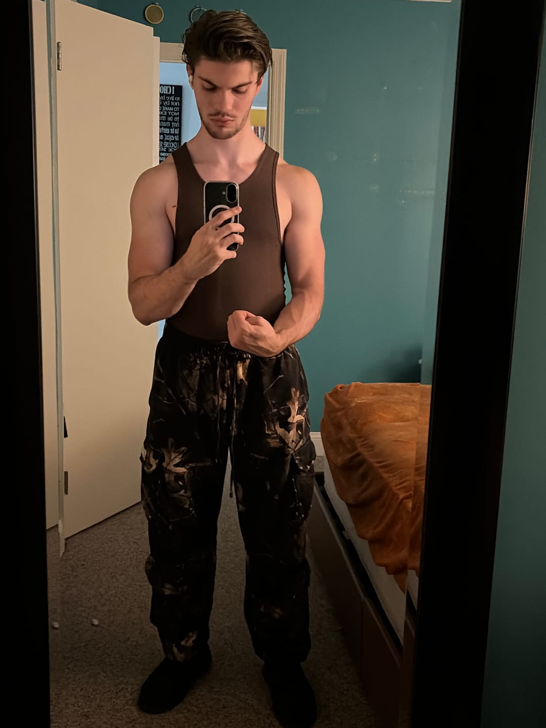 Customer photo review of 2033 - Heritage Camo Cargo Sweats