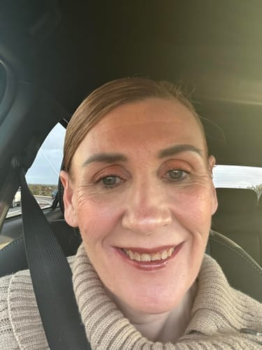 Customer photo review of Reverse-aging Adaptive Foundation