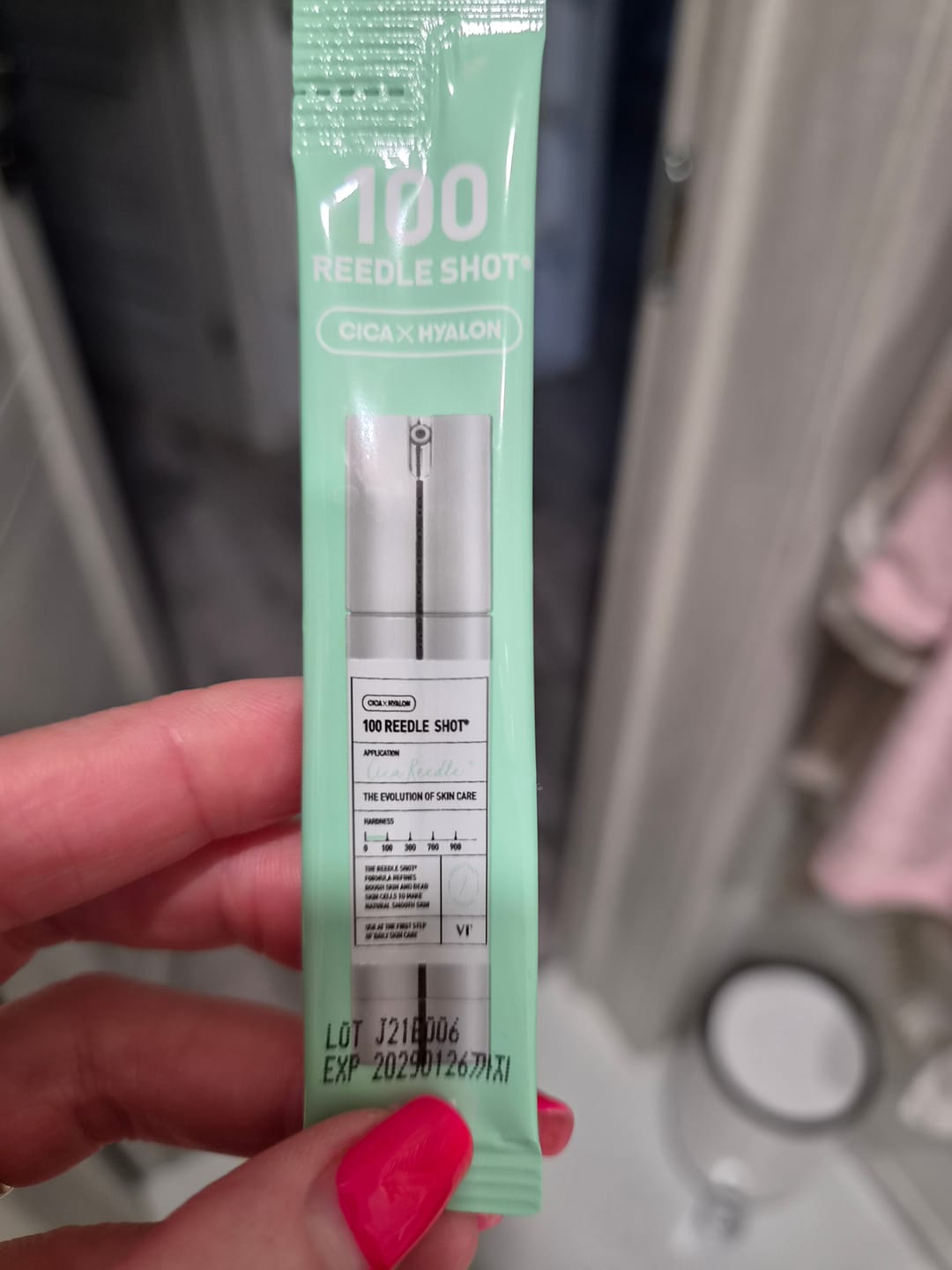 Customer photo review of Serums-būsteris ar mikroadatām VT Cosmetics Reedle Shot 100