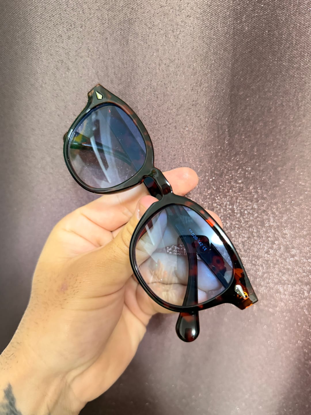 Customer photo review of Óculos de Sol Berlim