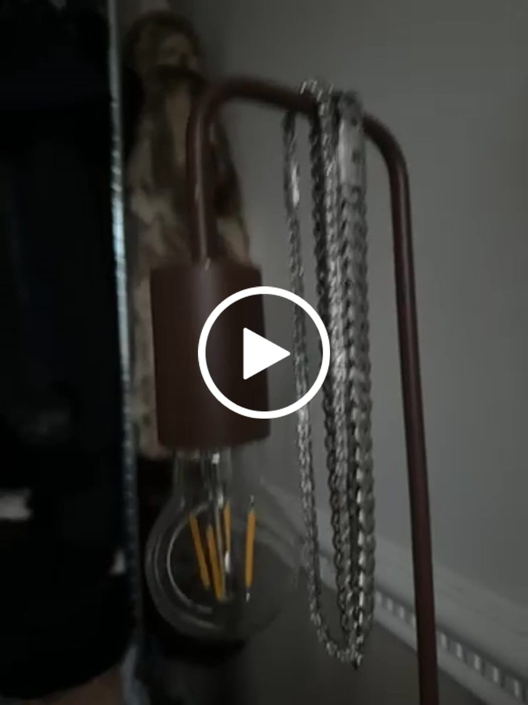 Customer video review of 6MM VVS Clustered Tennis Chain 14K Gold