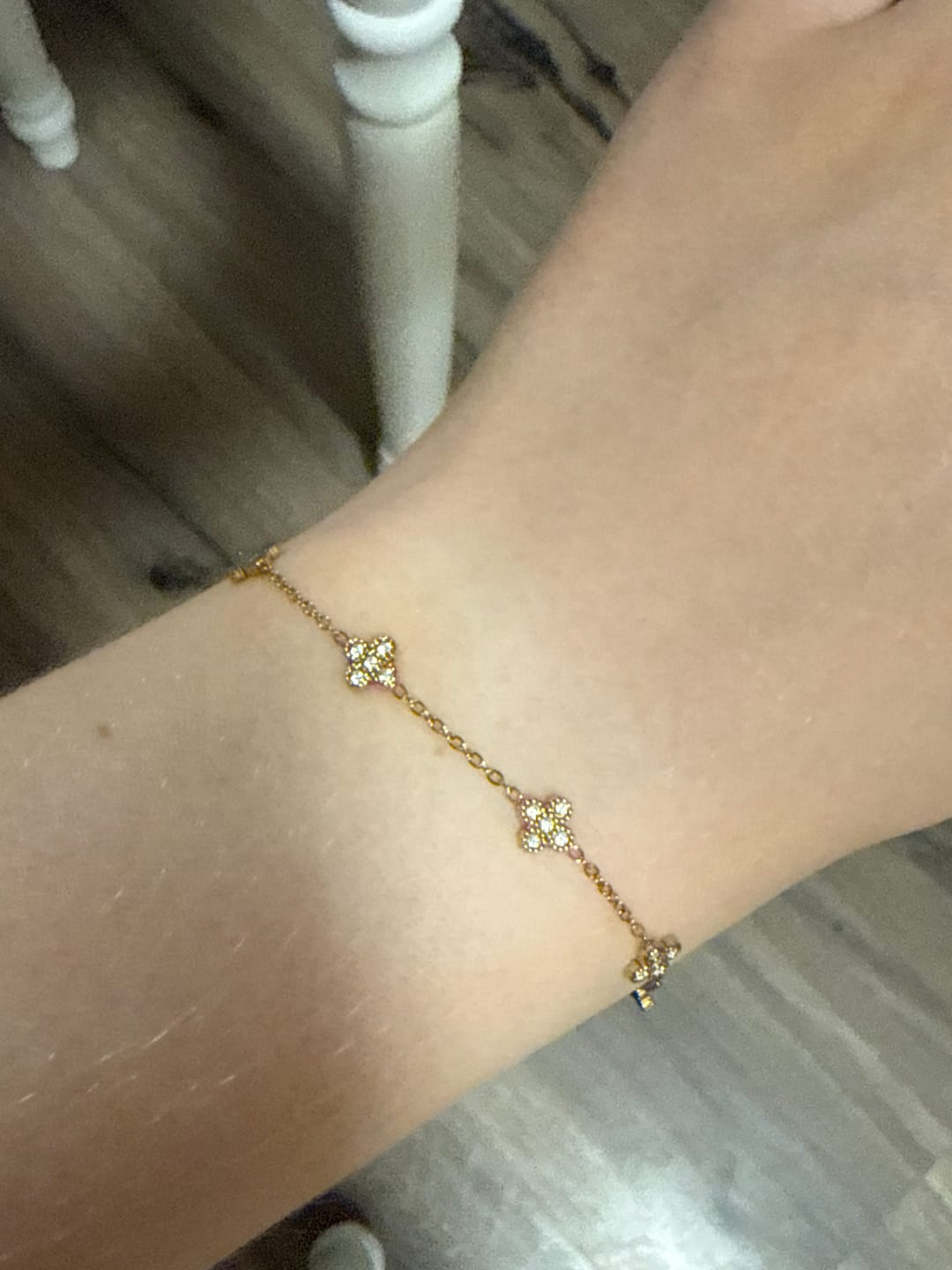 Customer photo review of Pave Flower Armband 14K Vergoldet