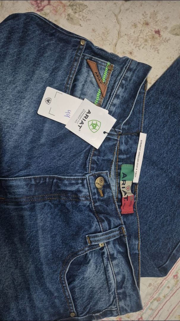 Customer photo review of Calça Country Masculina Ariat M5