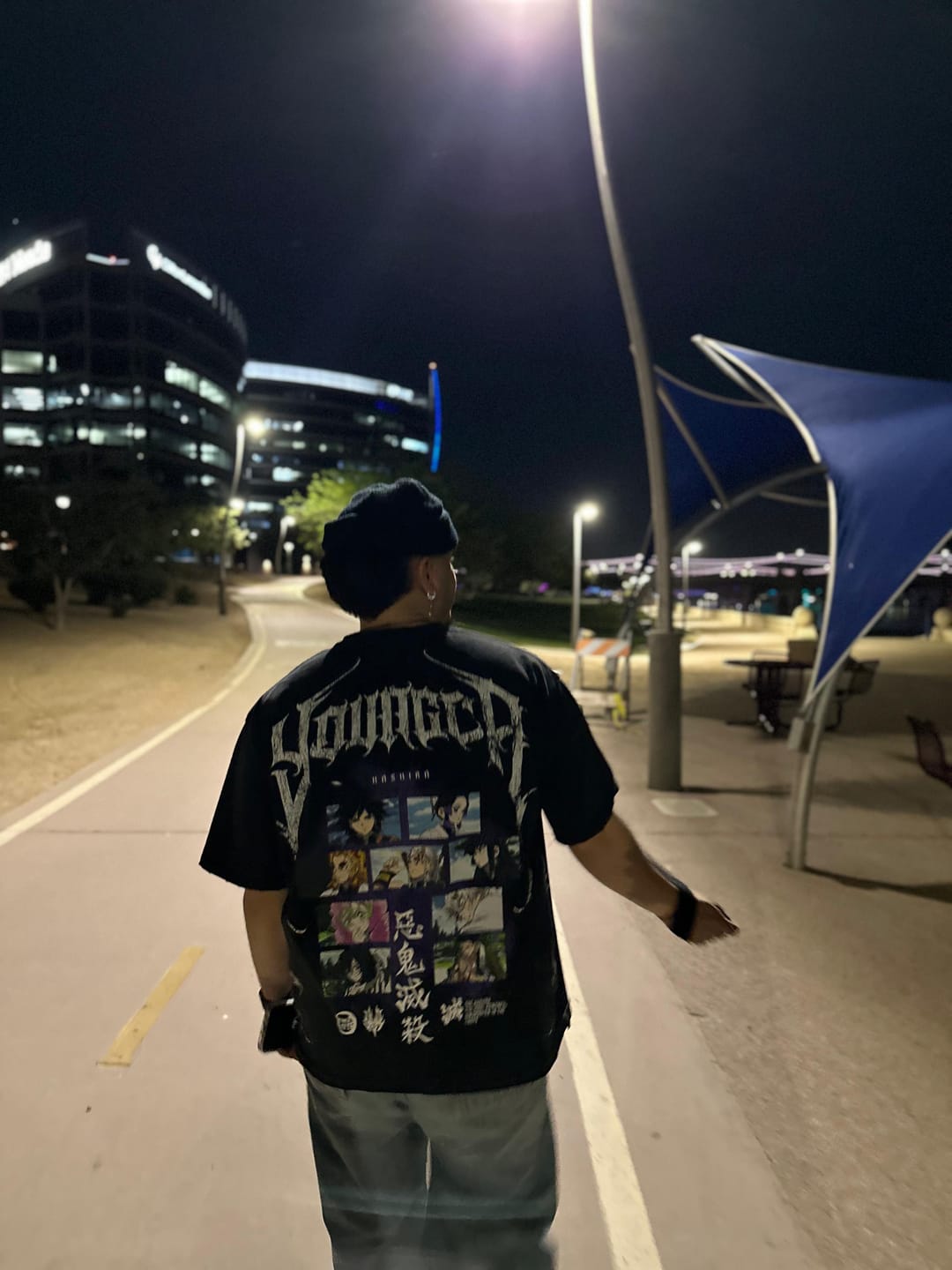 Customer photo review of 4297 - Demon Slayer: Kimetsu no Yaiba - Anime Tees