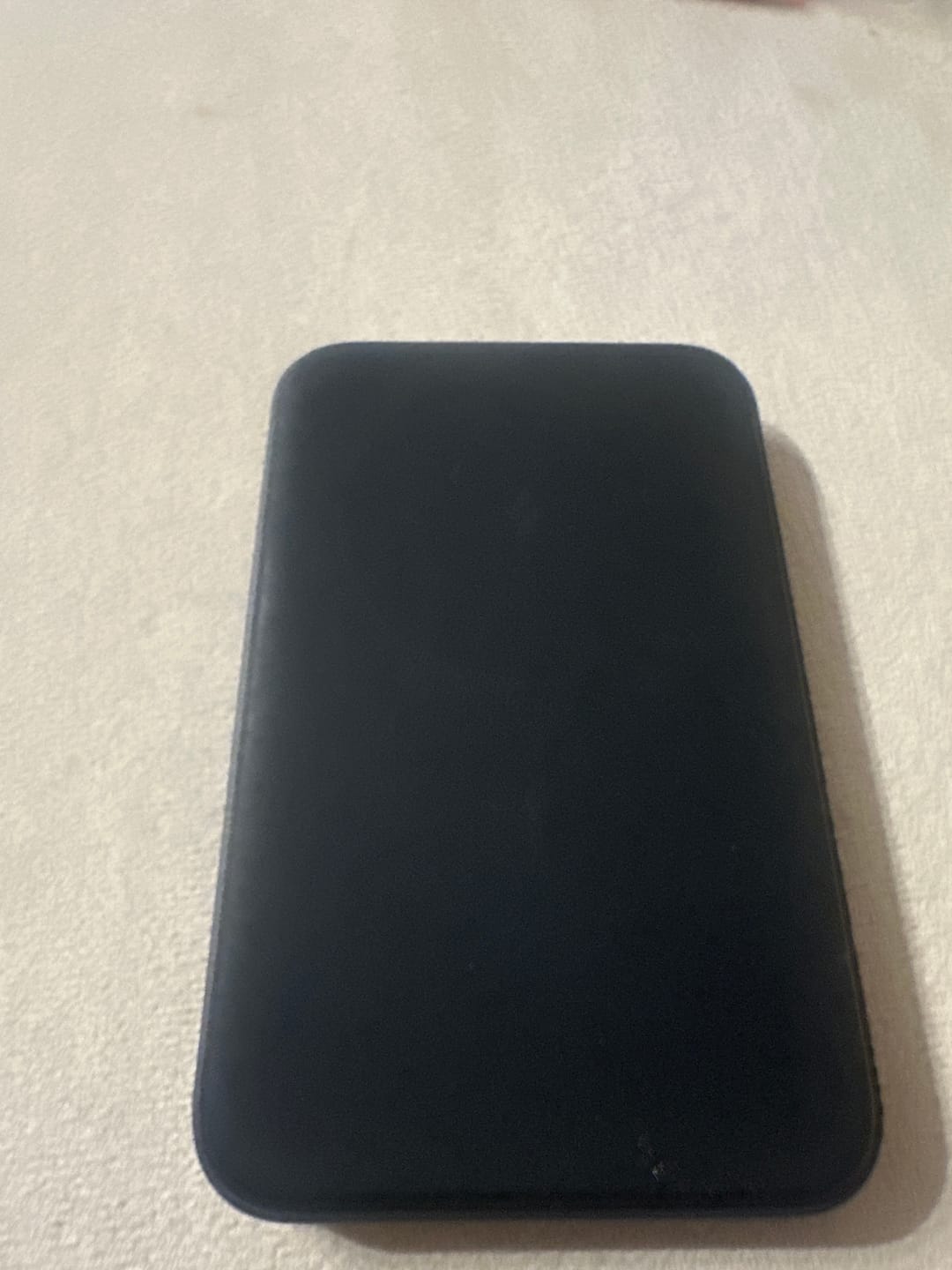 Customer photo review of Anker 622 MagGo 5000mAh (A1614) – Power Bank Magnético con Soporte Plegable
