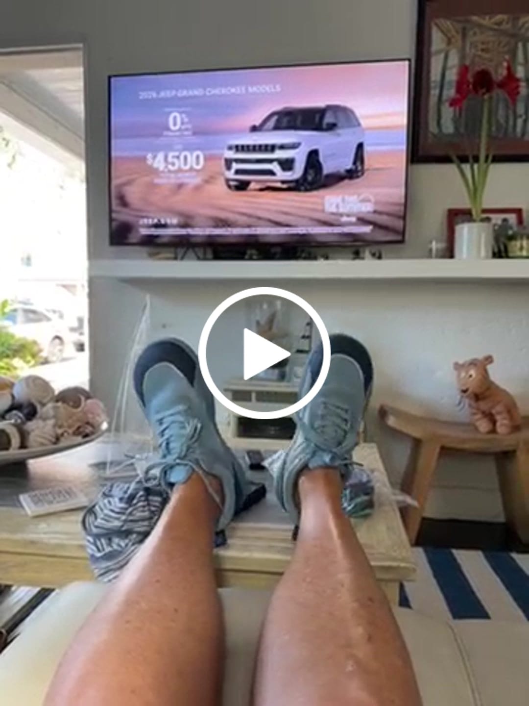 Customer video review of Vale - Wide Toe Sneakers