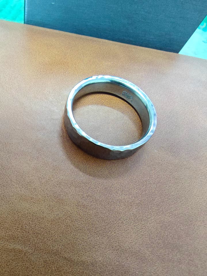 Customer photo review of Glimpse Eternity Pure Tantalum Hammered Mirror Ring