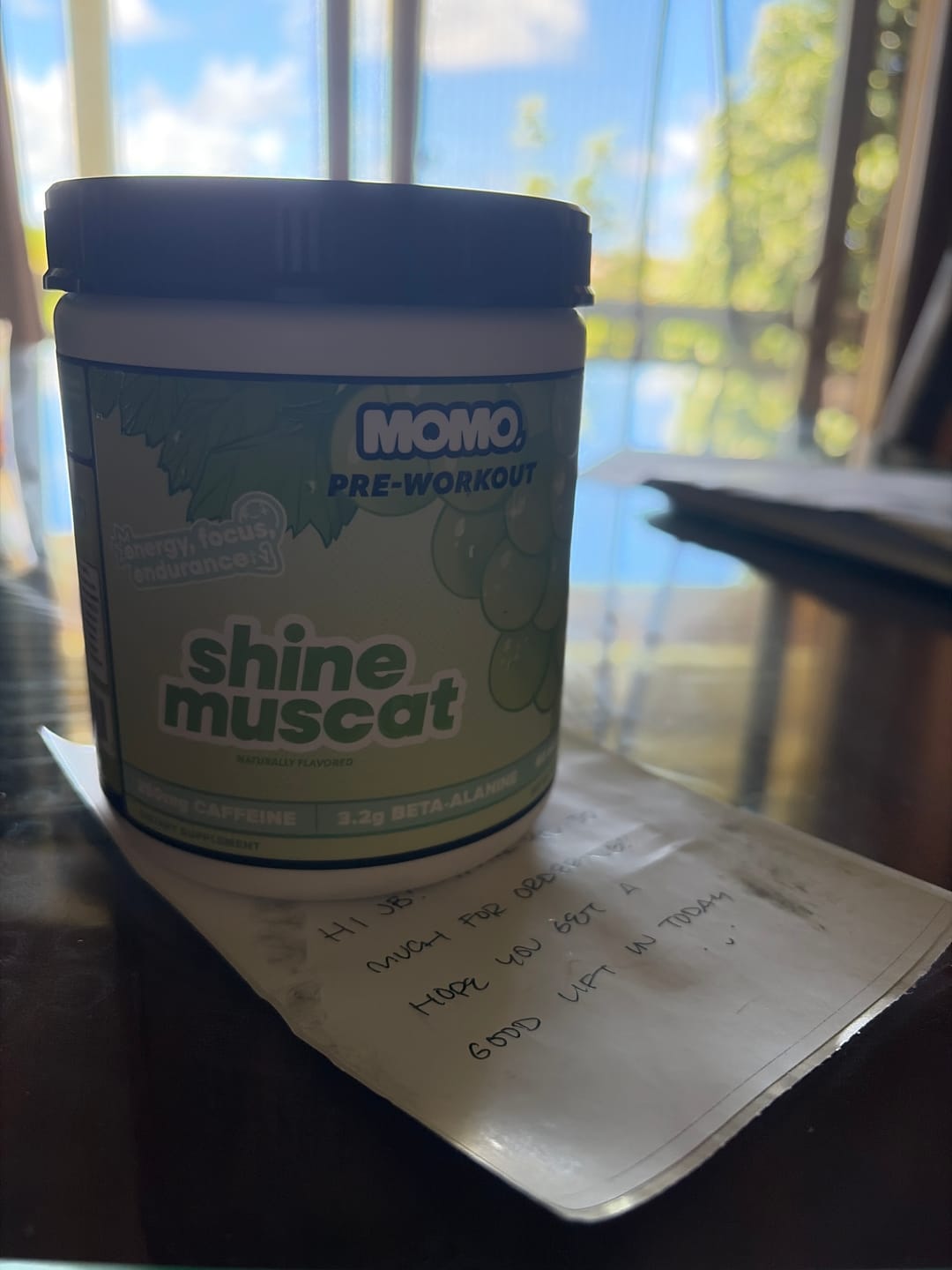 Customer photo review of MOMO® pre-workout | Shine Muscat | 40 scoops