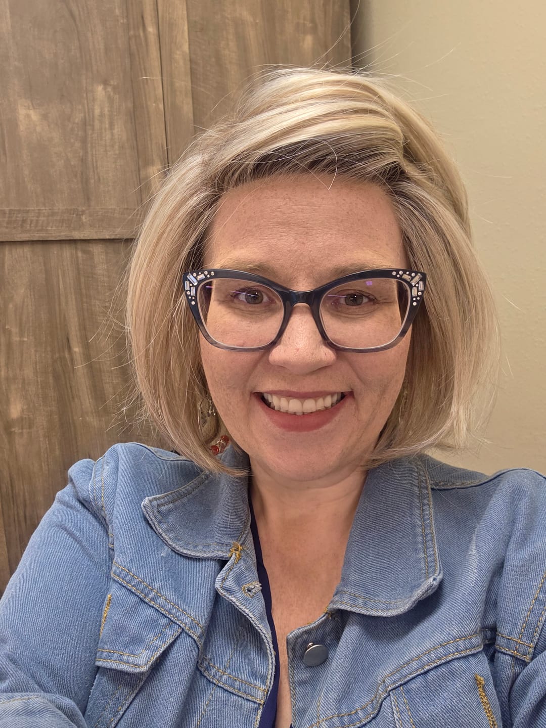 Customer photo review of WITHOUT WARNING - Sandy Blonde