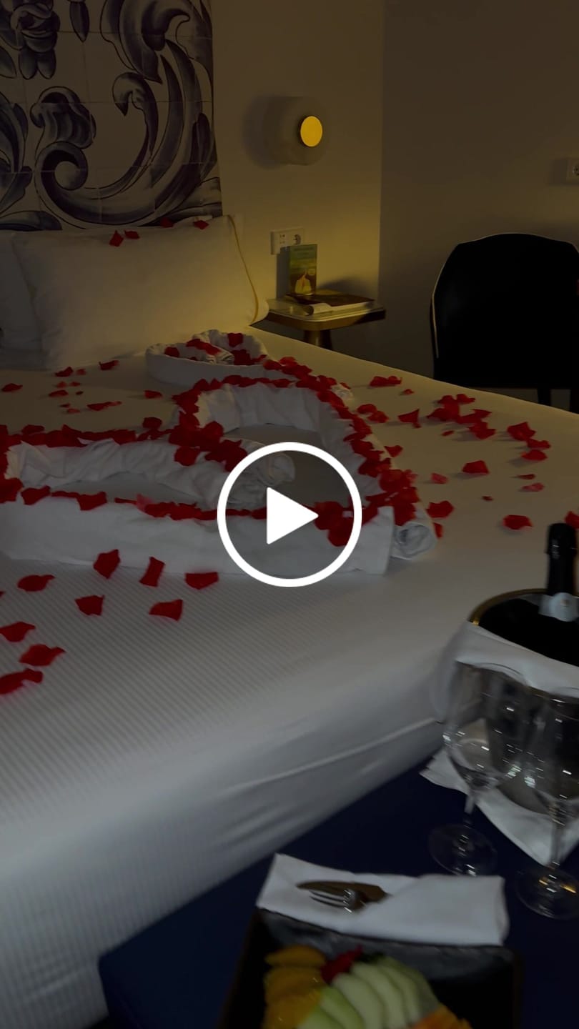 Customer video review of Placa Mapa de Estrelas c/ Dedicatória