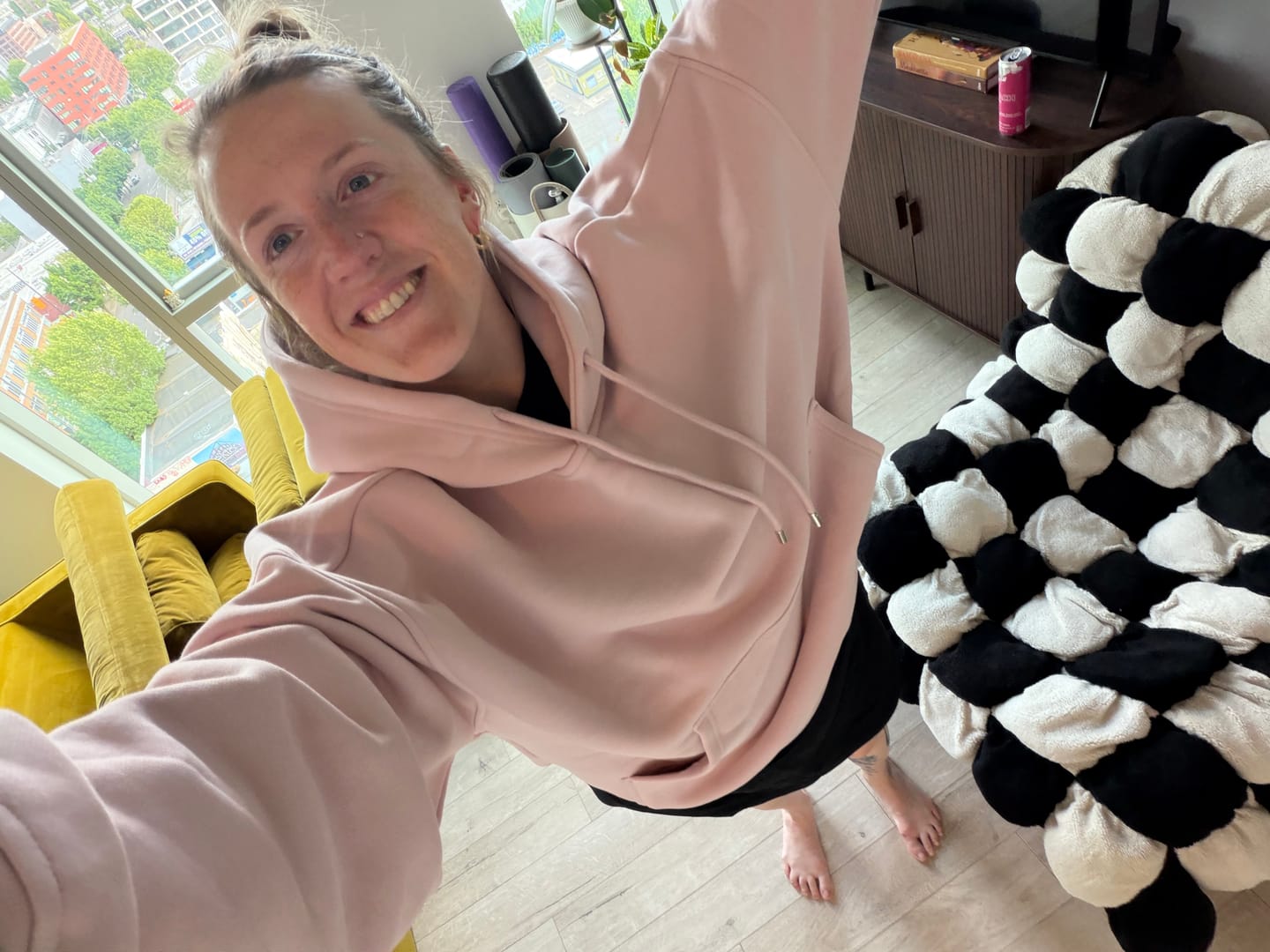 Customer photo review of Cropped Oversized Hoodie
