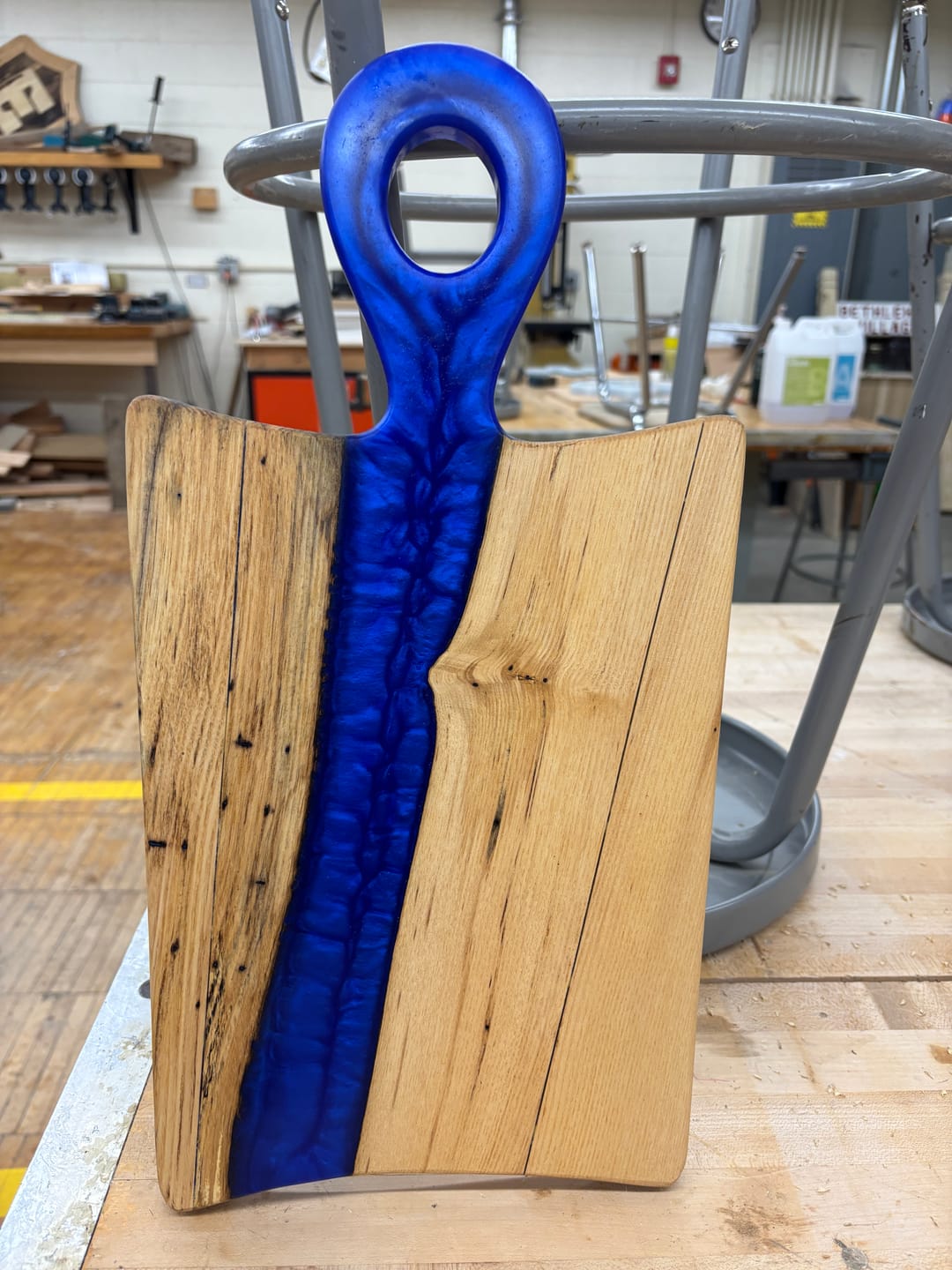 Customer photo review of 18x9.5x1" Flared Oval Handle Charcuterie Board Silicone Mold - Small Serving Board Mold