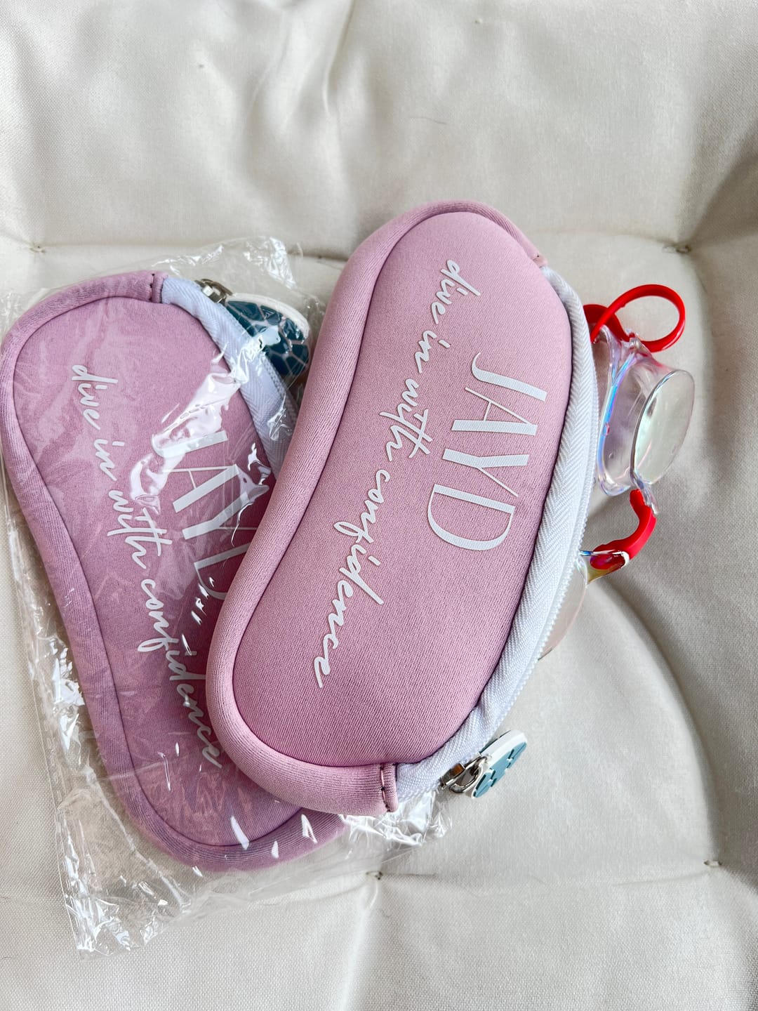 Customer photo review of JAYD Goggle Bag - Pink