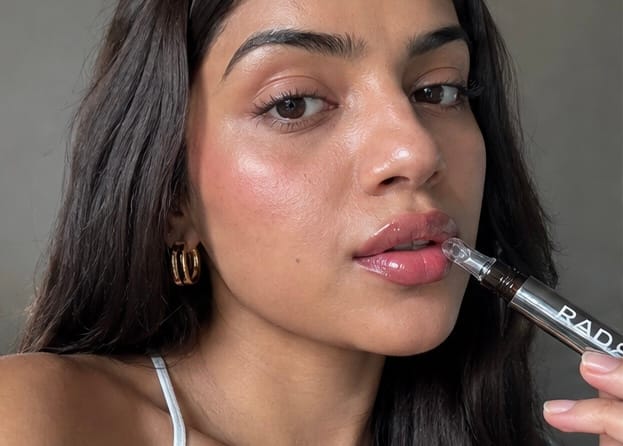 Customer photo review of Kiss Me More Lip Plumper