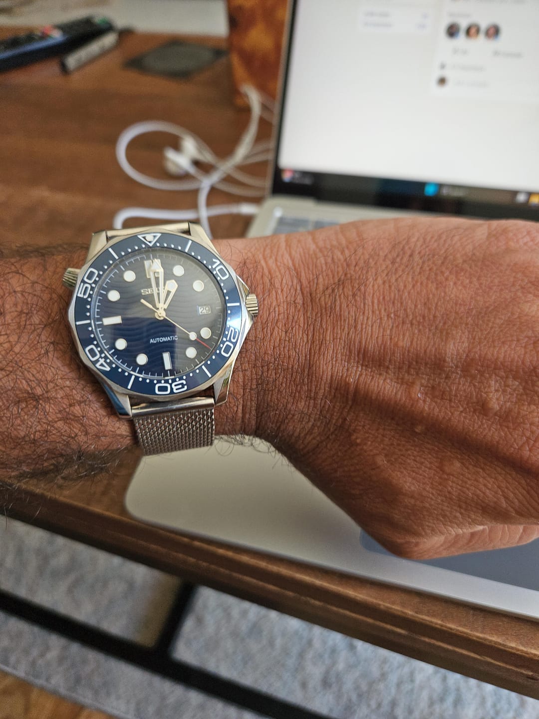 Customer photo review of Seimaster | Blue