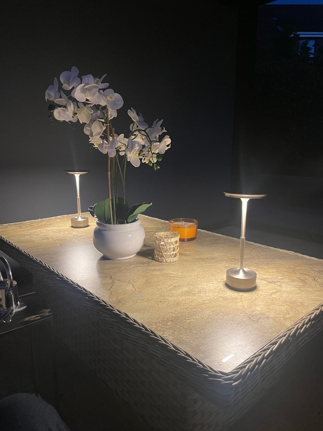 Customer photo review of Cordless Modern Aura Table Lamp - Cordless Table Lamp with Touch Control & Modern Nordic Design