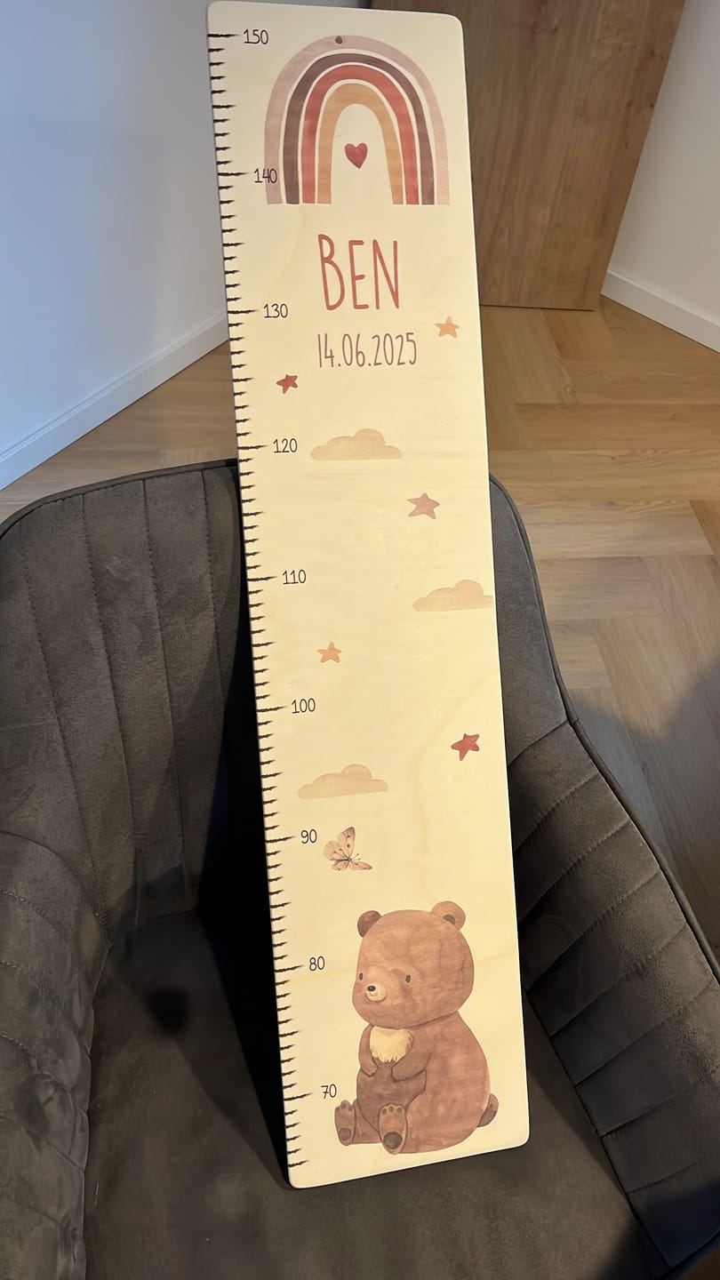 Customer photo review of Messlatte Kinder Holz & Aluverbund - Bär Boho