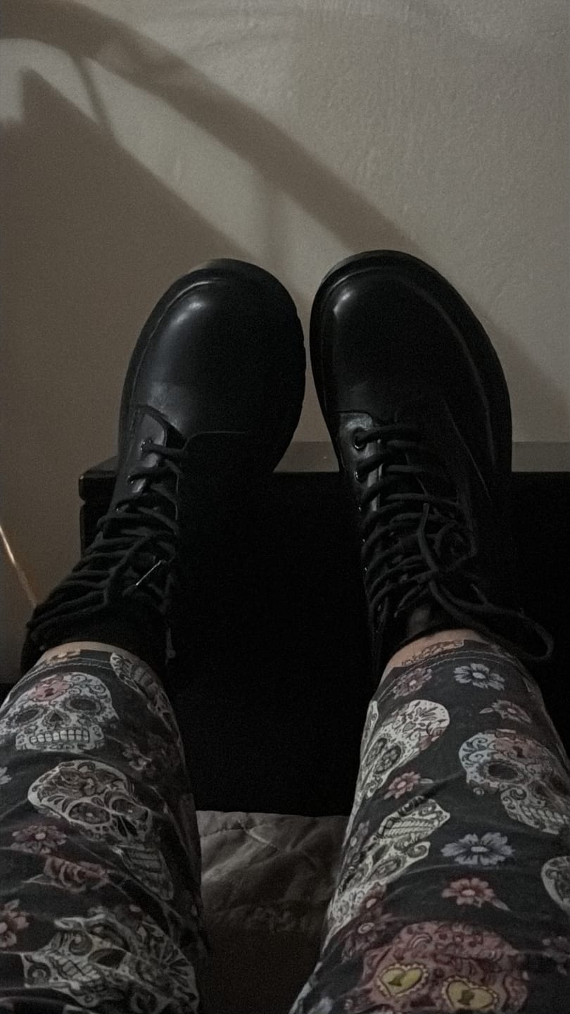Customer photo review of Total Black Combats