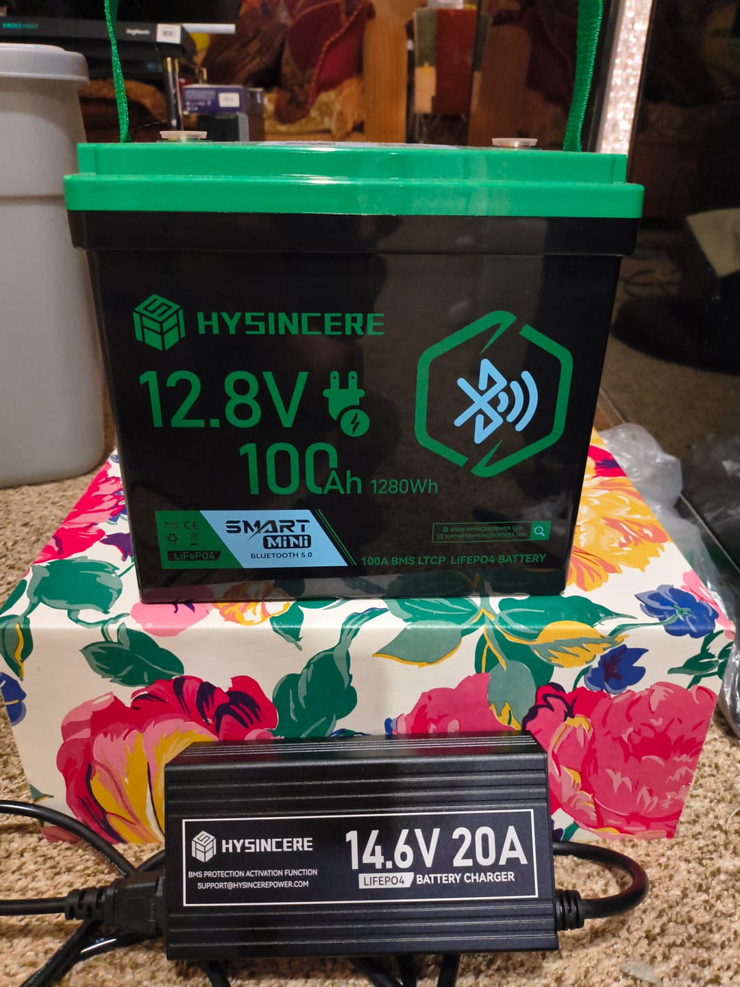 Customer photo review of Hysincere Power 12V (14.6V) 20A LiFePO4 Battery Charger