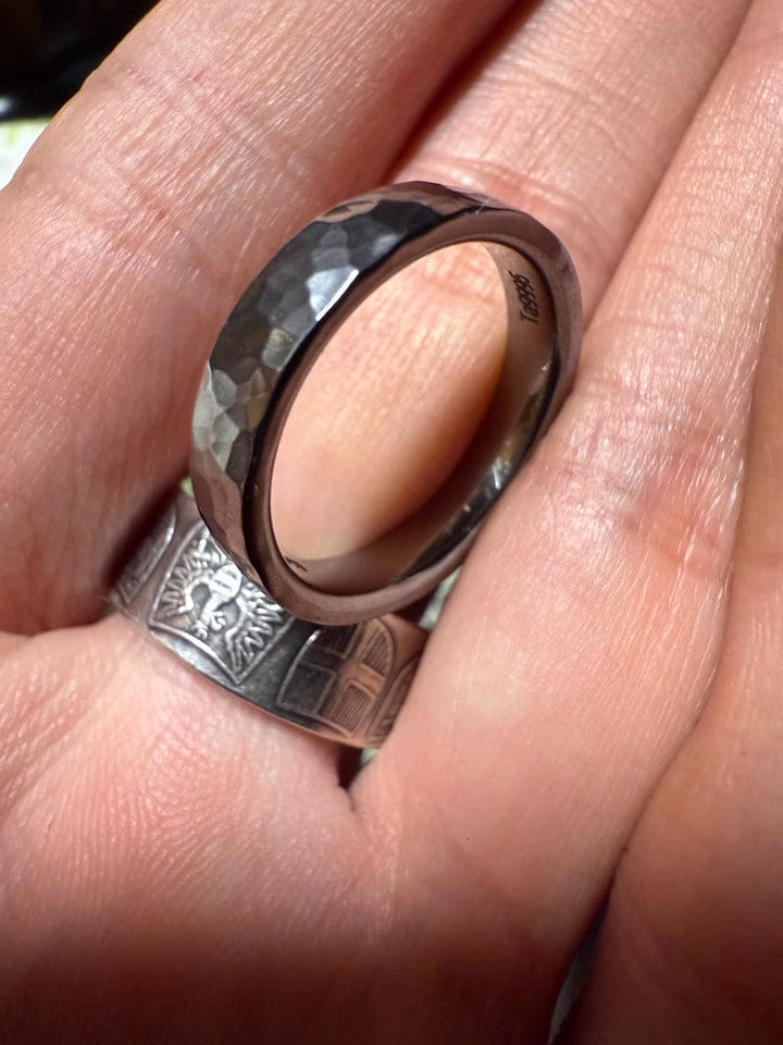 Customer photo review of Glimpse Eternity Pure Tantalum Hammered Mirror Ring