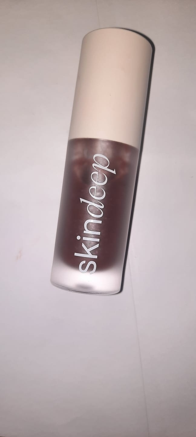 Customer photo review of Gloss POP™ - High-Shine Lip Gloss
