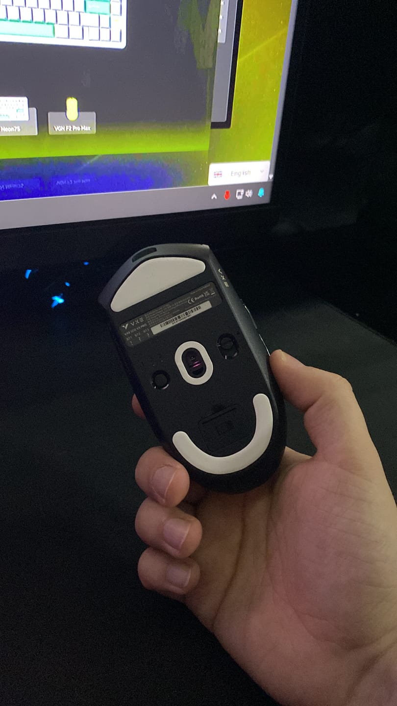 Customer photo review of VXE Dragonfly V3 Wireless Mouse