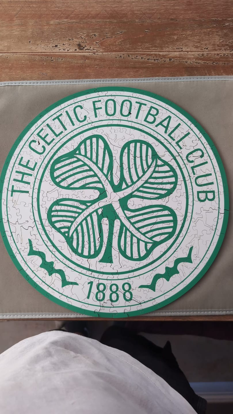 Customer photo review of Celtic FC® Crest - Wooden Puzzle