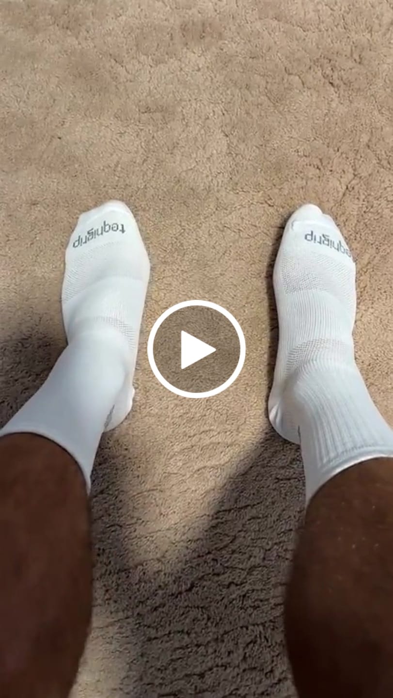 Customer video review of Teqnigrip Crew Sock
