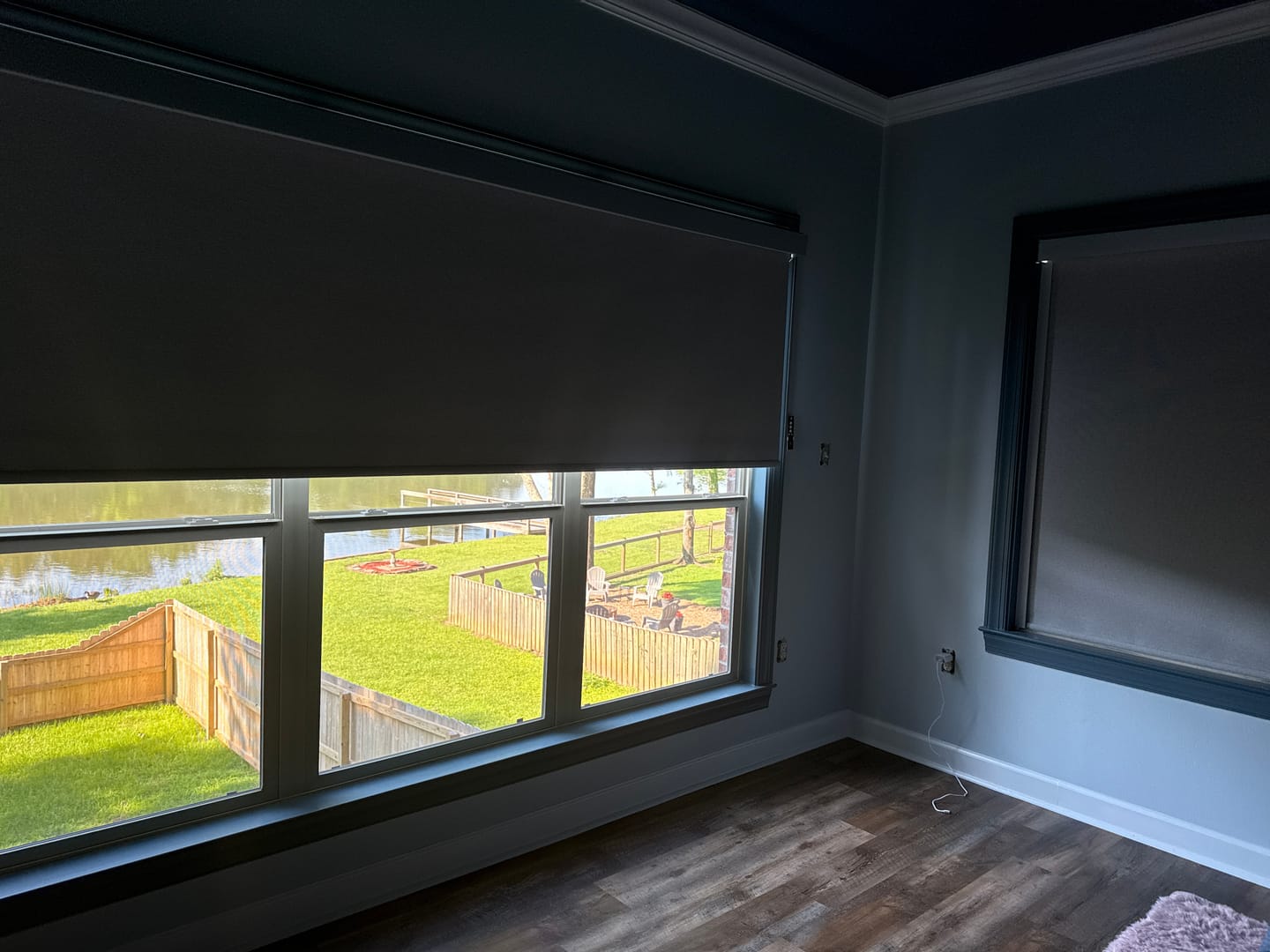 Customer photo review of SmartWings Motorized Roller Shades 100% Blackout Safari