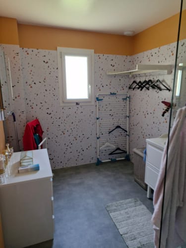 Customer photo review of Panneau Terrazzo Mural PVC 260 x 120 CM - Pour Crédence et Salle de Bain
