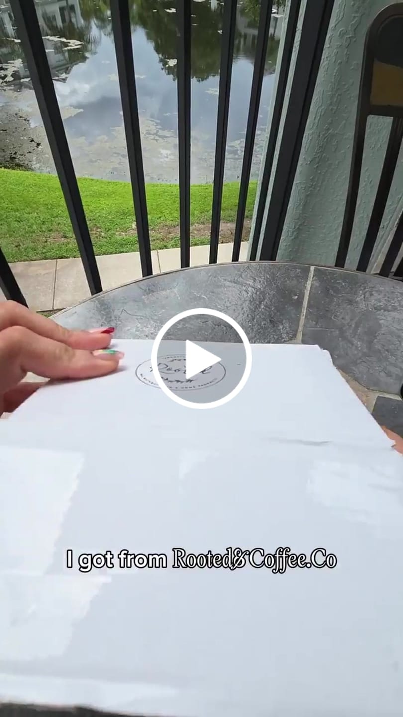 Customer video review of Rise & Shine Face & Lip Coffee Scrub