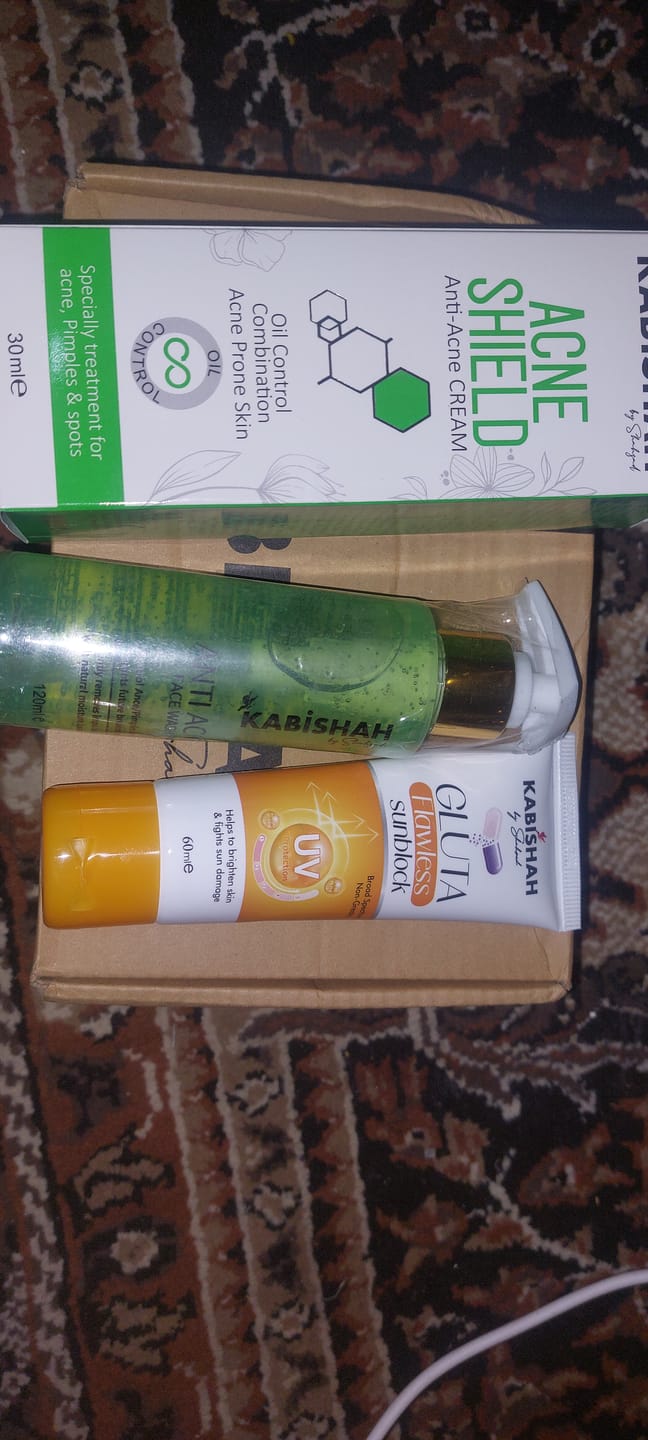 Customer photo review of Anti Acne Bundle