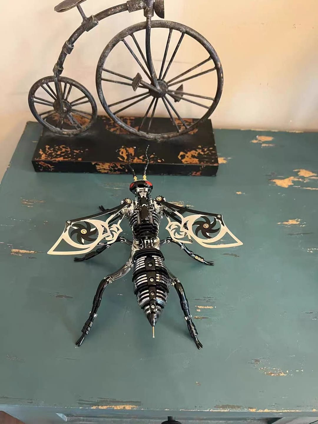 Customer photo review of Hornet King – Mechanical Metal Model Kit, DIY Assembly Collectible – 314 Pieces