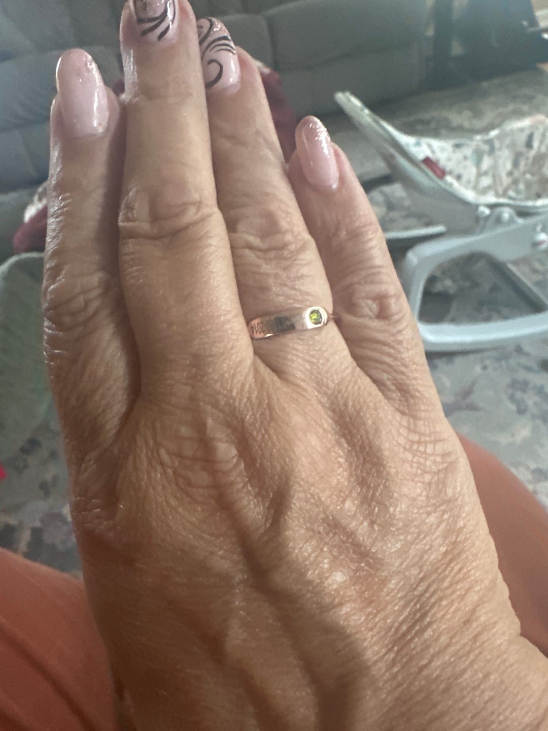 Customer photo review of For Memorial - Personalized Birthstone Name Memorial Ring