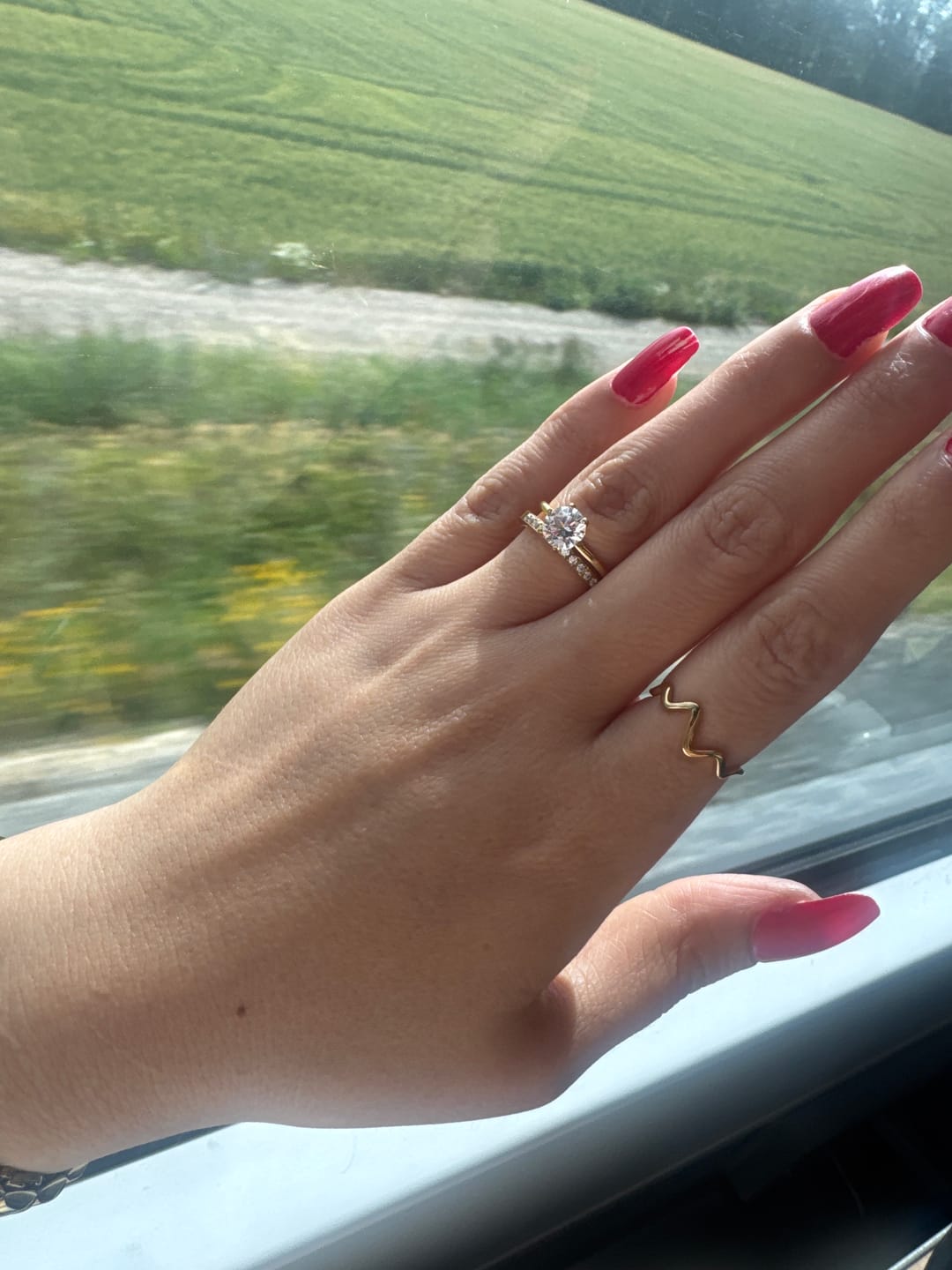 Customer photo review of Nalu Ring | 18K vergoldet