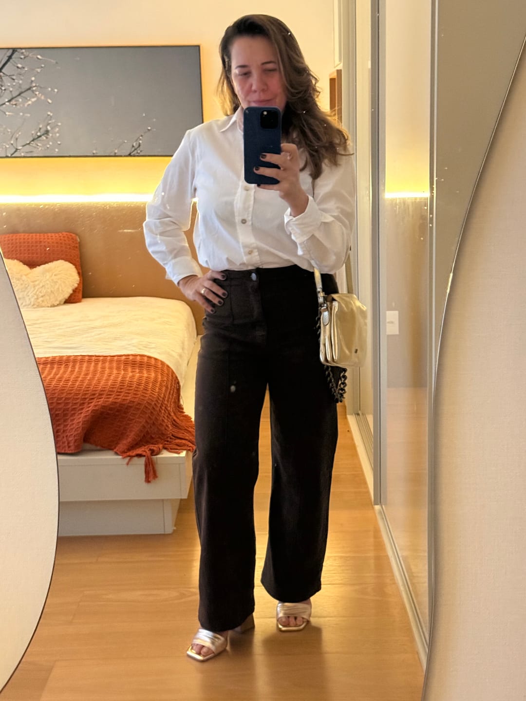 Customer photo review of Calça Jeans Reta Mandacaru Marrom Escuro