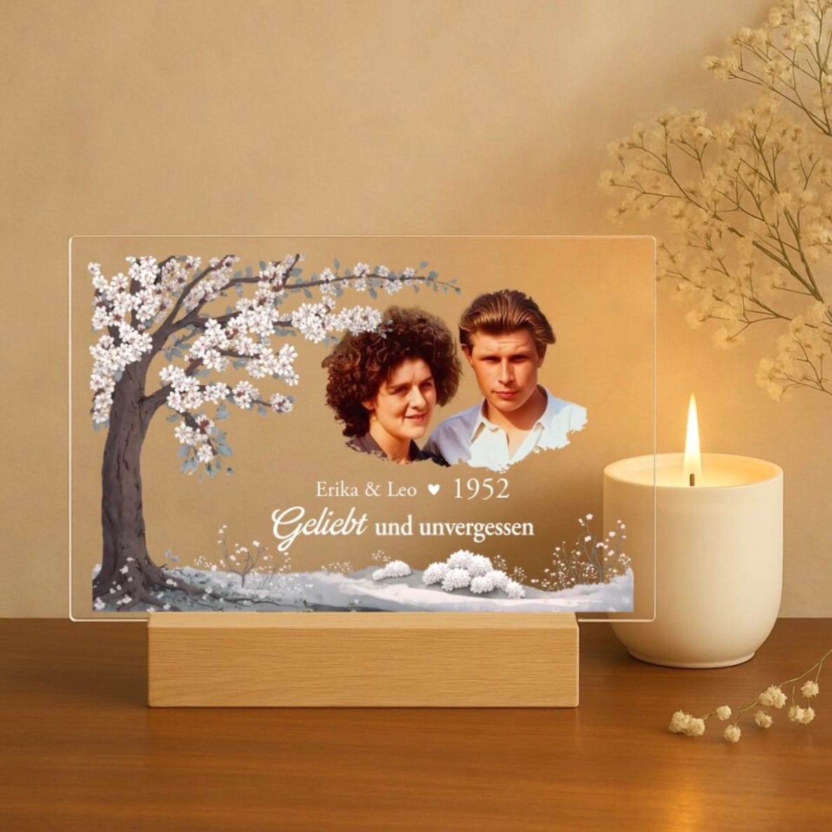 Customer photo review of Immer bei dir - Personalisierter Acrylaufsteller zur Erinnerung an Familienangehörige und Freunde