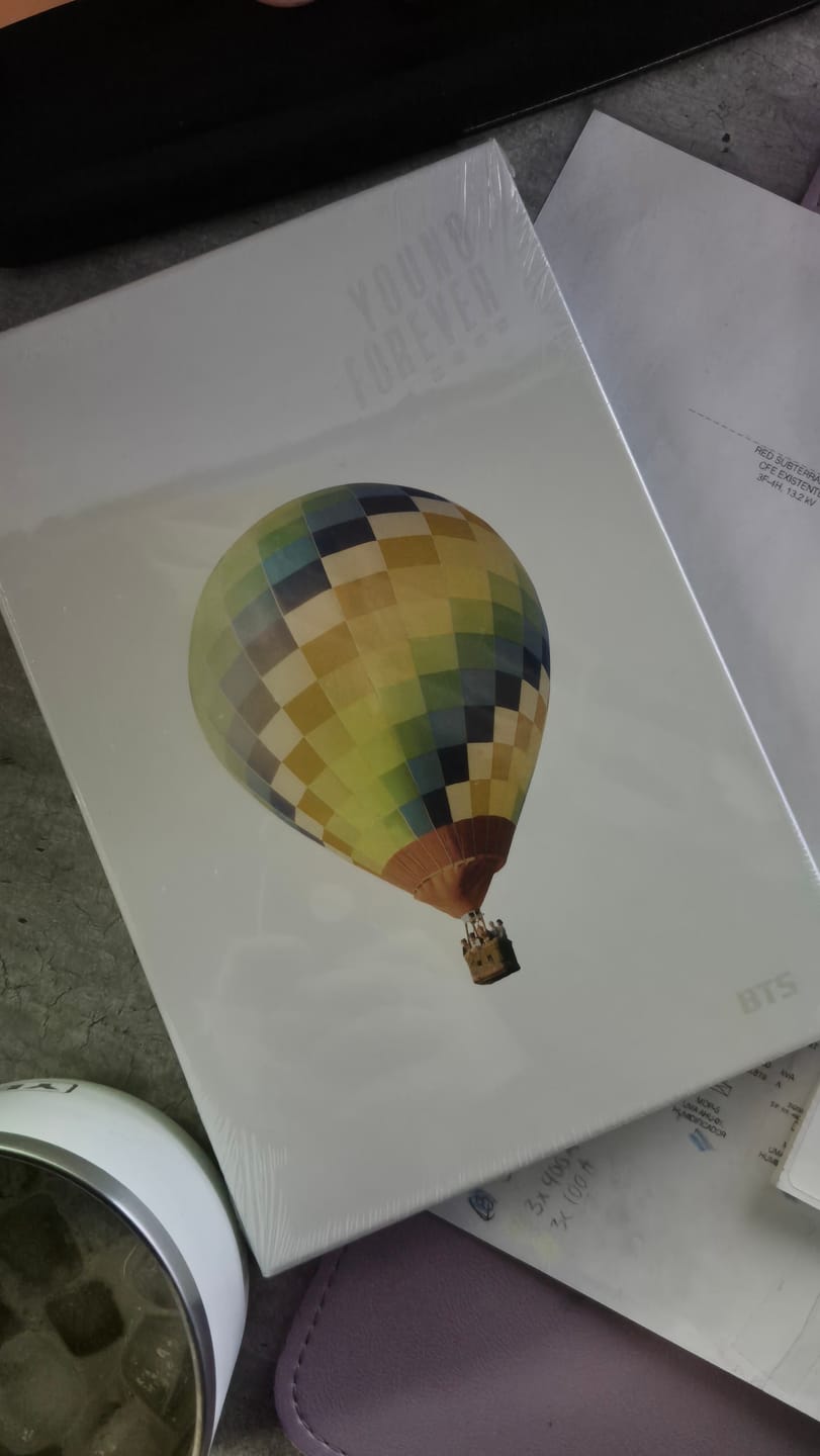 Customer photo review of BTS - 1ST SPECIAL ALBUM 화양연화 YOUNG FOREVER