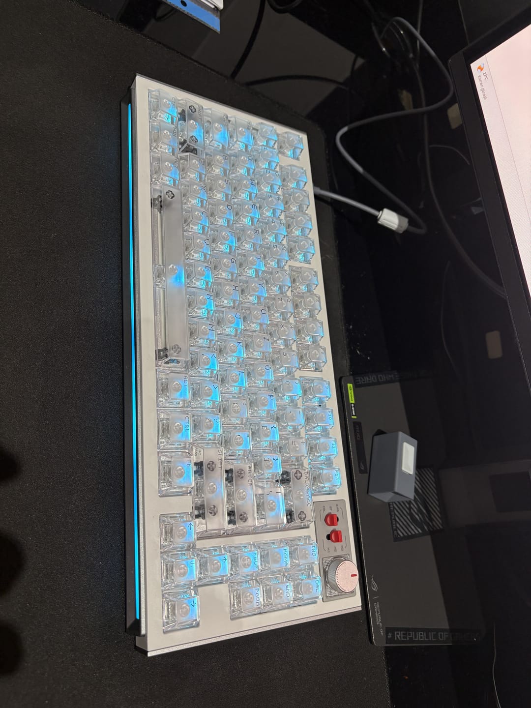 Customer photo review of NuPhy WH80 Klavye (Manyetik Switch / HE)