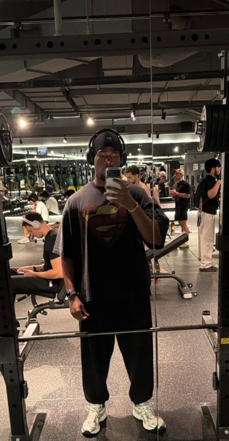 Customer photo review of 4064 - Superman Huge Tees