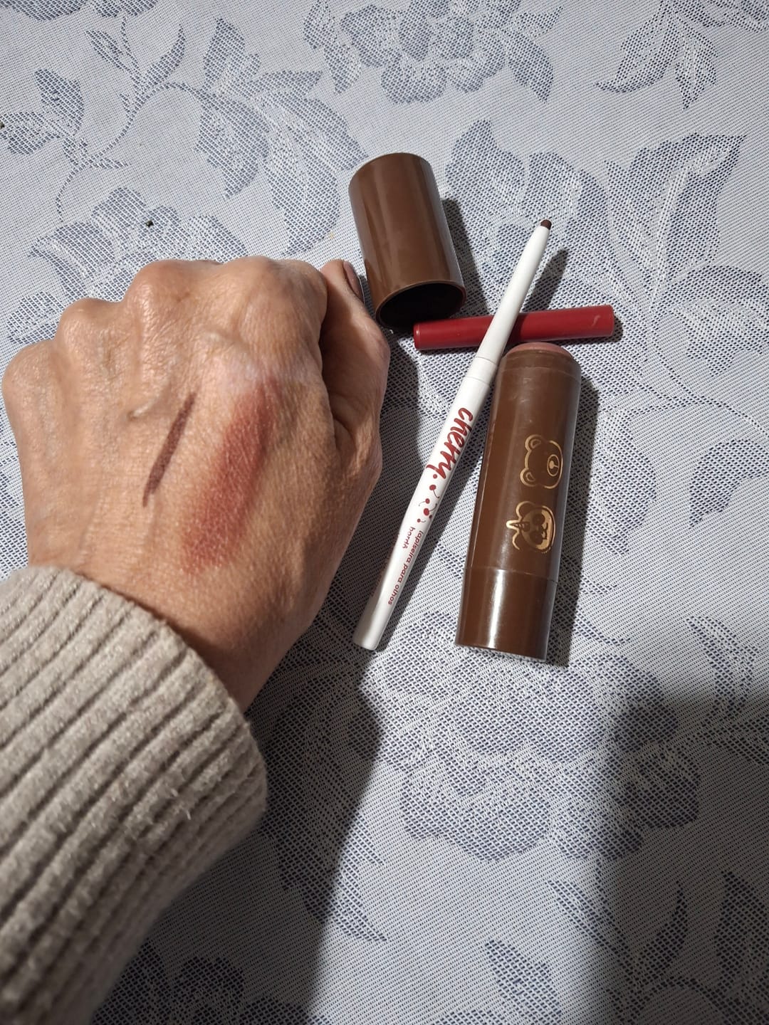 Customer photo review of Blush Stick Red Mocha Vizzela + La's