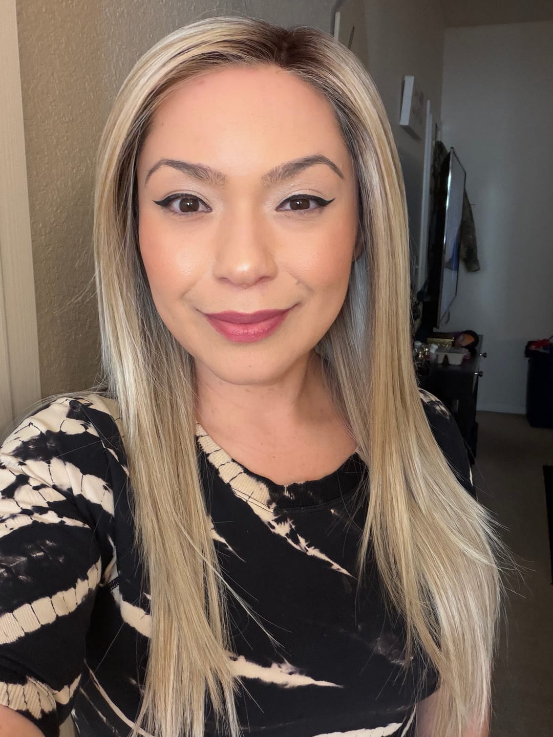 Customer photo review of RUNWAY MODEL - Sandy Blonde
