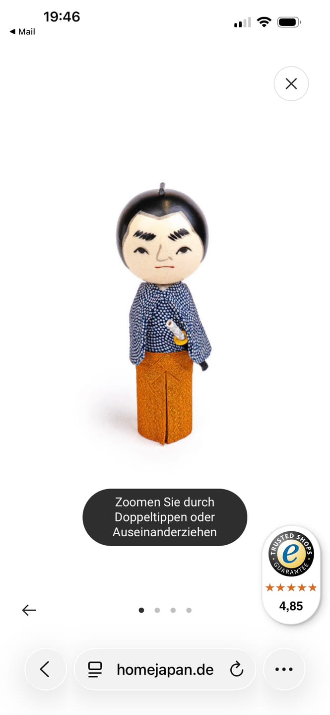 Customer photo review of Japanische Kokeshi Puppe - Samurai