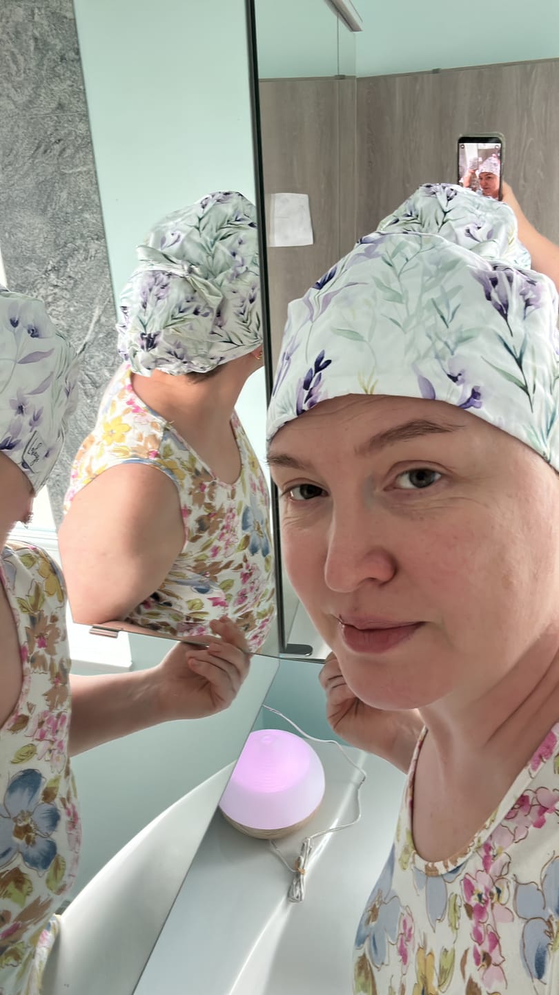 Customer photo review of OP Haube Lobelie - Ponytail