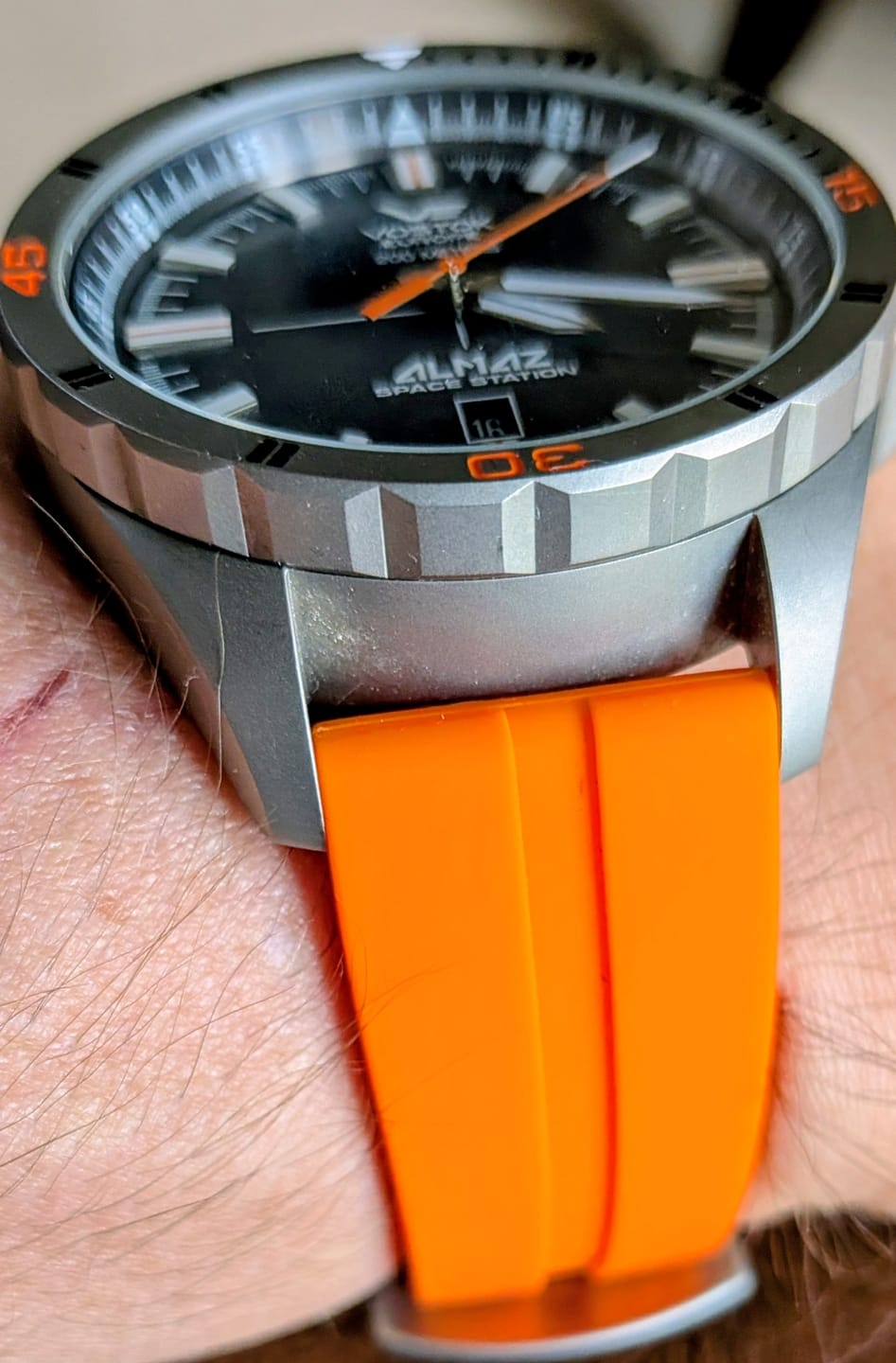 Customer photo review of Almaz / Expedition (22mm) Orange Silicone Strap - Matt Buckle