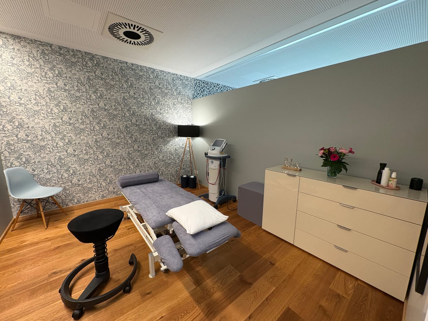 Customer photo review of Frottee Bezug für Therapieliegen Agila 4 Grau
