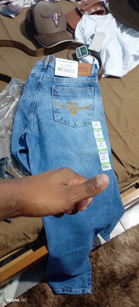 Customer photo review of Calça Country Masculina Ariat M5