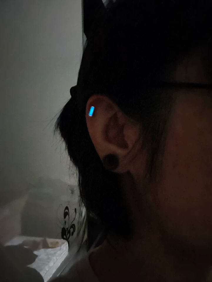 Customer photo review of Tritium Glow Pure Silver Earrings-High-End Luminous Earrings