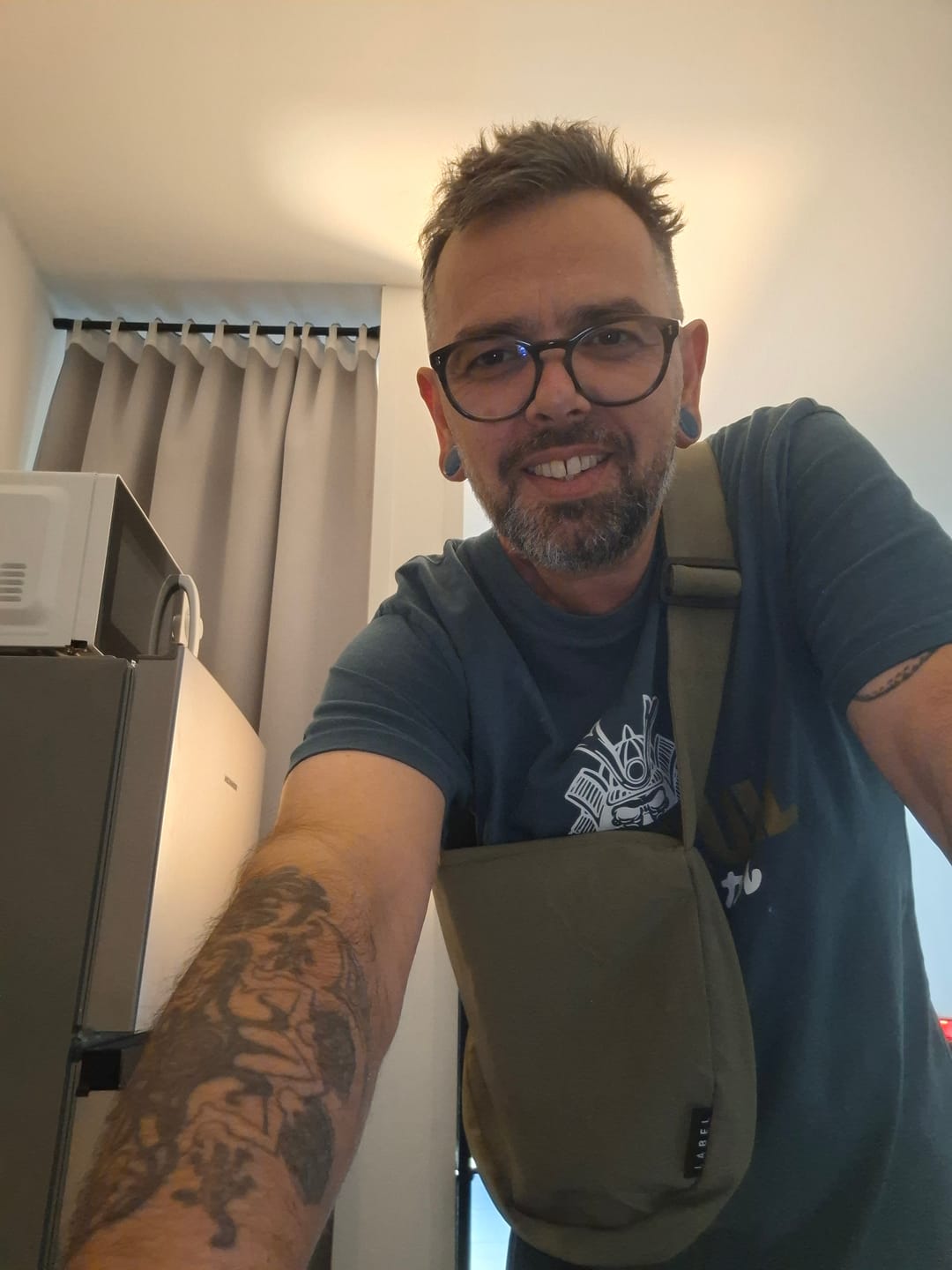 Customer photo review of SIV | Olive Green